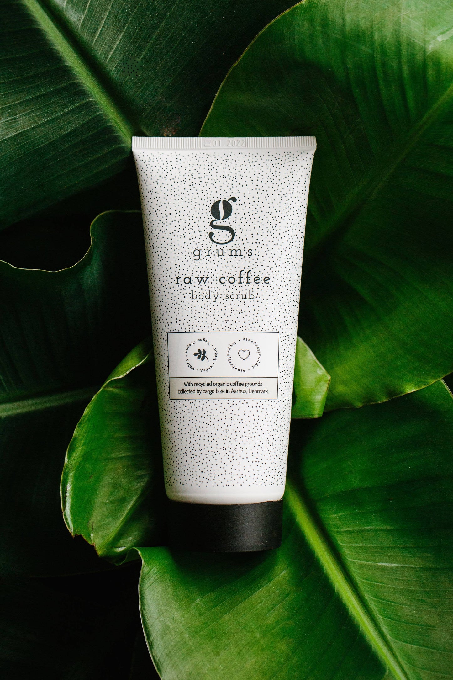 Raw coffee body scrub (200 ml.) - made from upcycled coffee