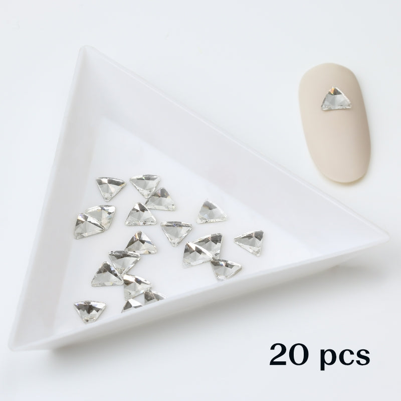 Crystal Triangle 5.5 Clear 20 kpl