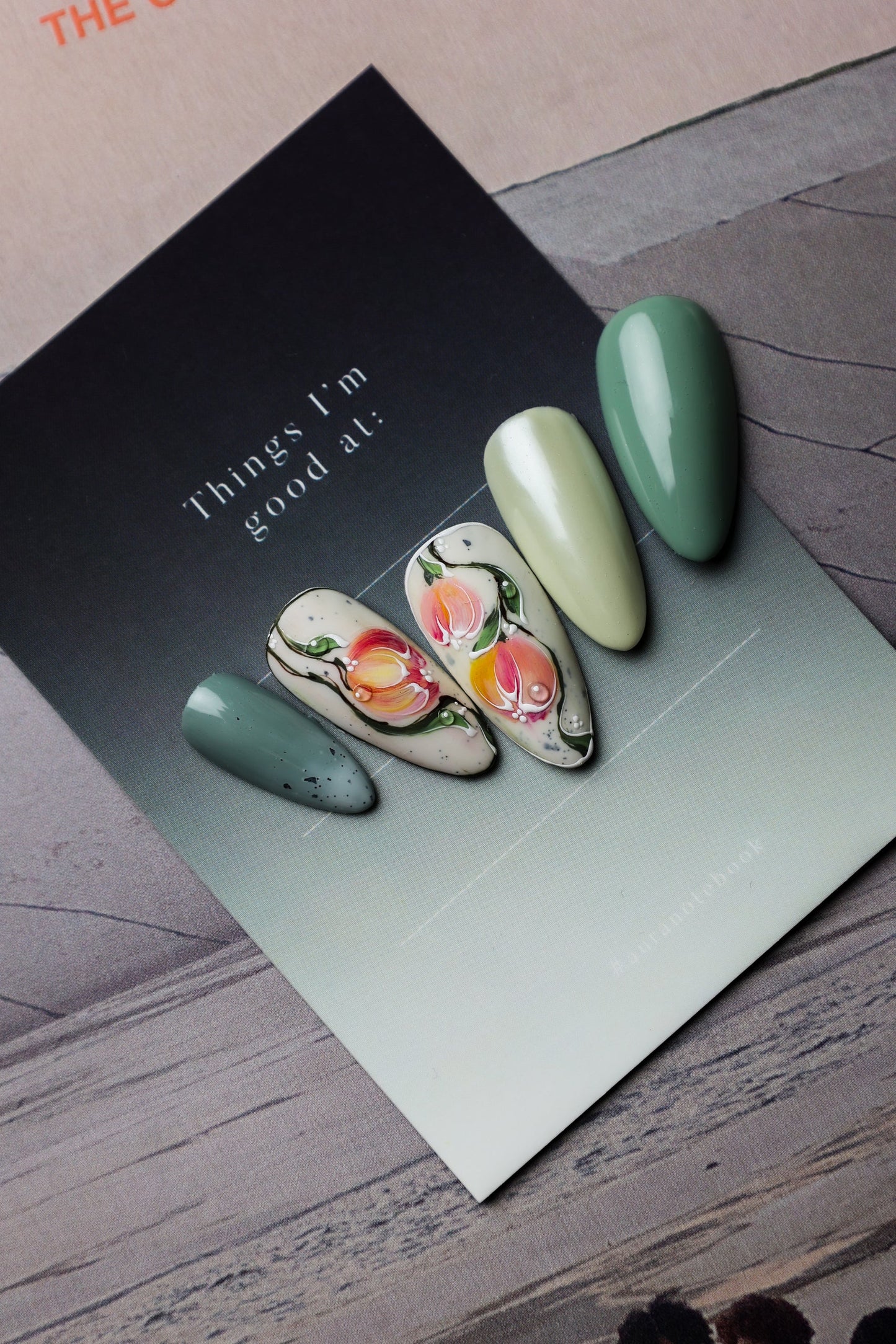 Flowers vol.1-3 verkkokoulutukset