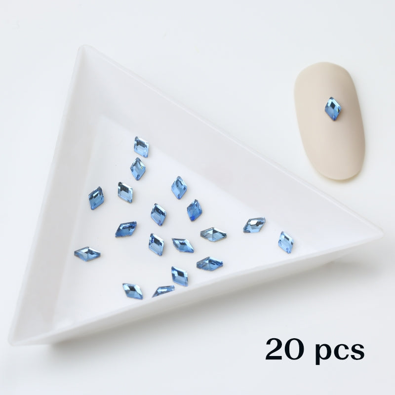 Crystal Rhombus 3x5 Blue 20 kpl – Mosaic Nail Systems Finland